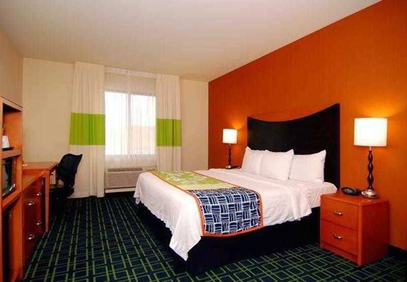 Fairfield Inn & Suites Tehachapi Room photo